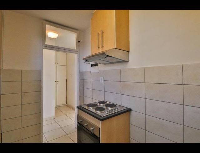 1 BEDROOM APARTMENT FOR SALE IN KENSINGTON
